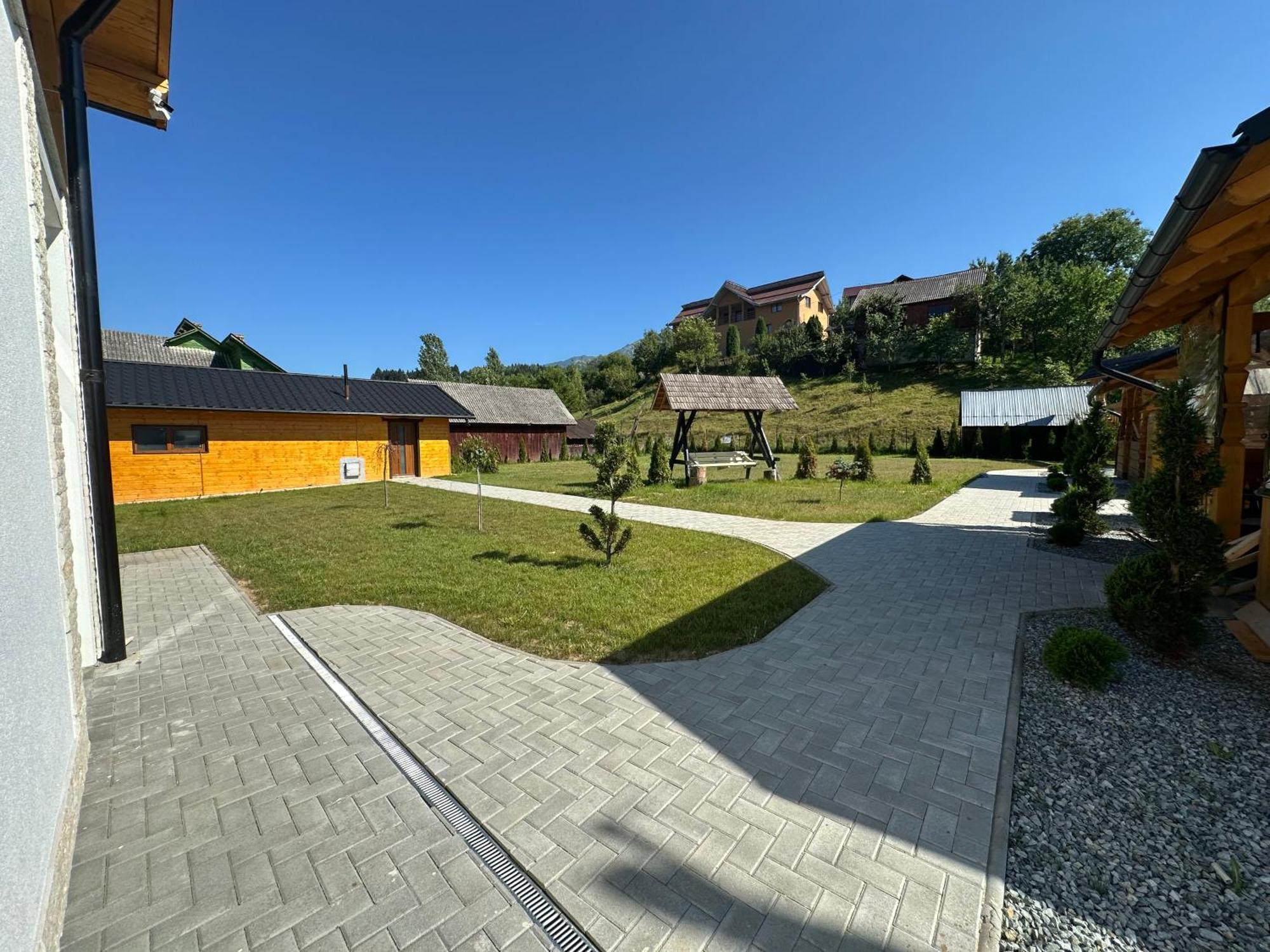 Popasul Din Vale Hotel Moisei Exterior foto